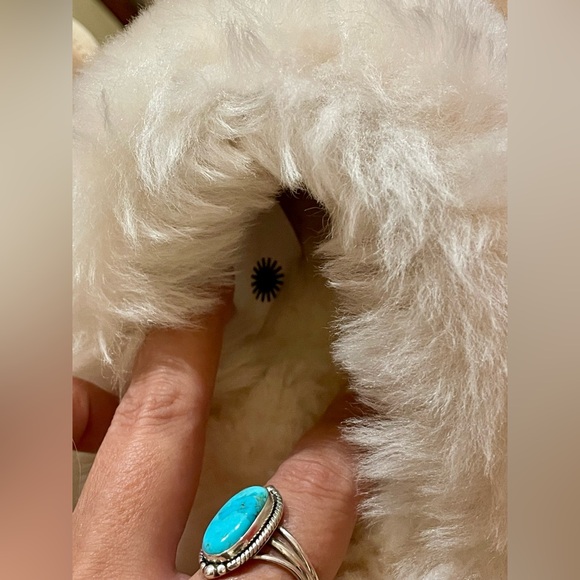 New Ugg Cozy II slippers - Picture 5 of 10